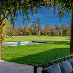 Villa Manoir Normand Du 17e Siècle Avec Piscine Chauffée