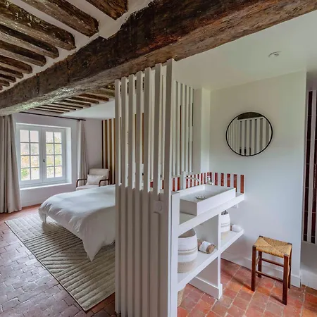 Manoir Normand Du 17e Siecle Avec Piscine Chauffee Villa