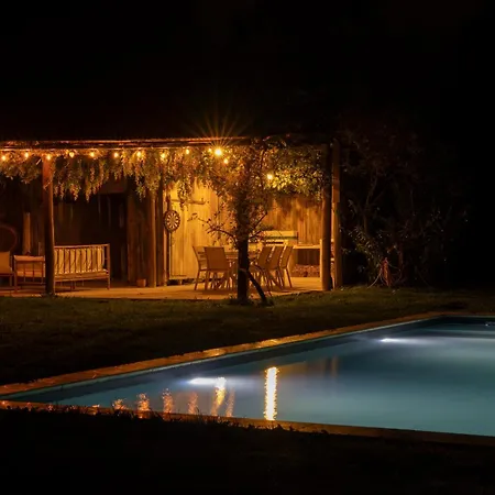 Manoir Normand Du 17e Siecle Avec Piscine Chauffee