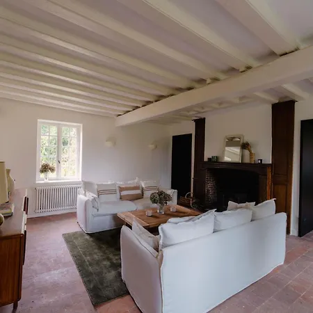 Manoir Normand Du 17e Siecle Avec Piscine Chauffee