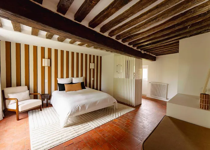 Villa Manoir Normand Du 17e Siecle Avec Piscine Chauffee *