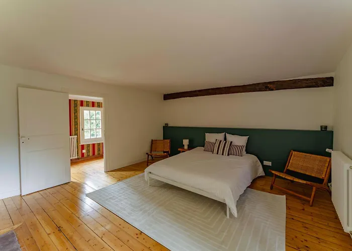 Villa Manoir Normand Du 17e Siecle Avec Piscine Chauffee