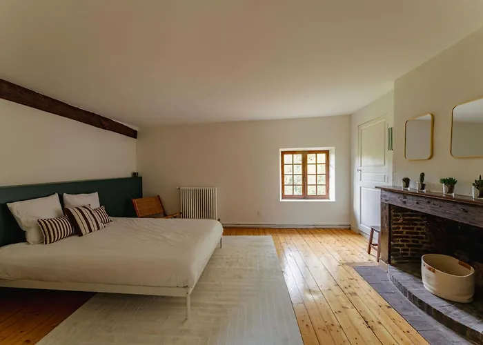 Willa Manoir Normand Du 17e Siecle Avec Piscine Chauffee